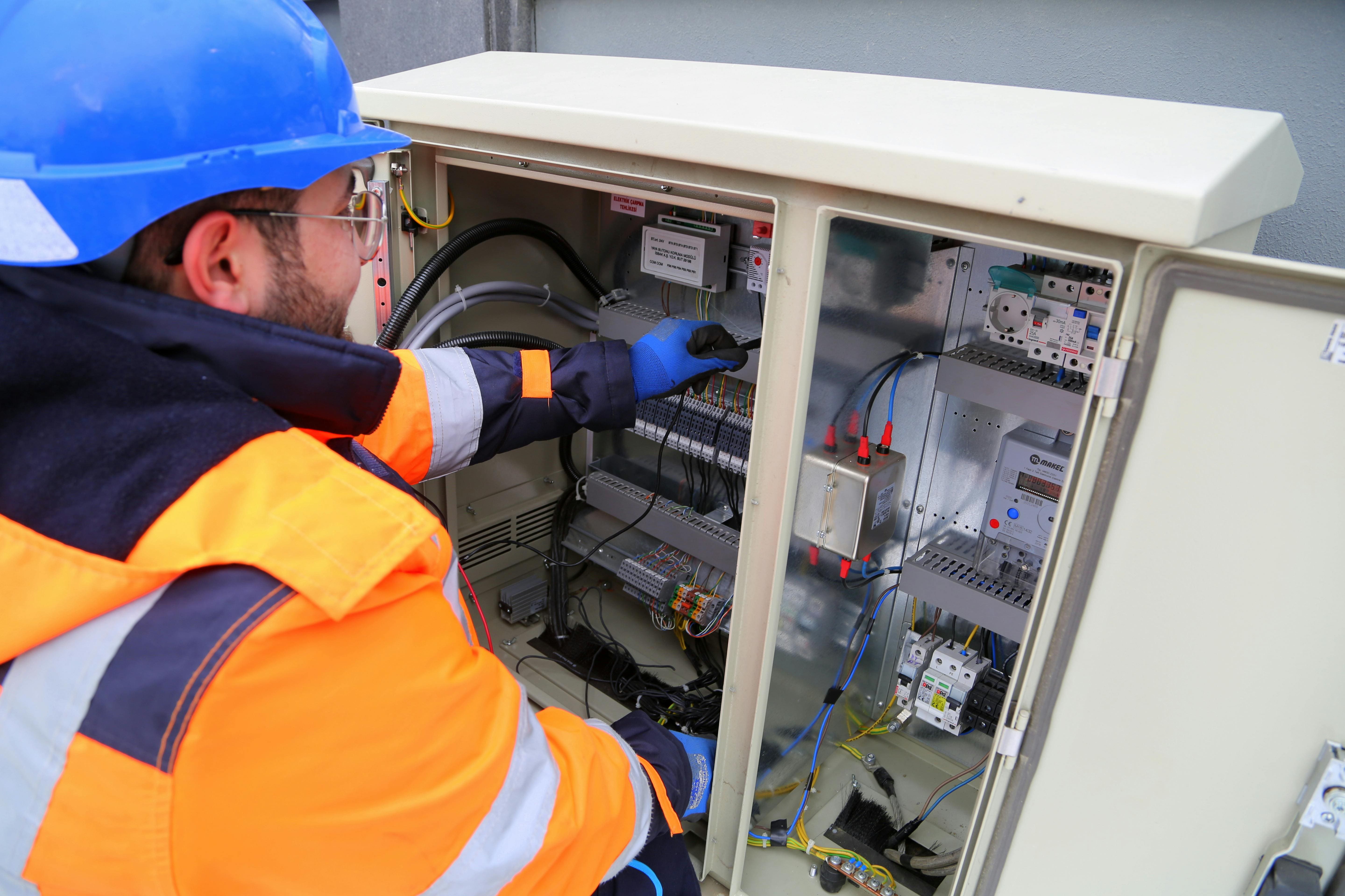 Residential electrical services in Bellevue WA by Bellevue Electrician